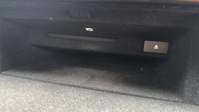 Land Rover Discovery 3.0 SDV6 HSE Luxury 5dr Auto Diesel Station Wagon